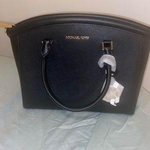 Michael Kors Yara leather purse